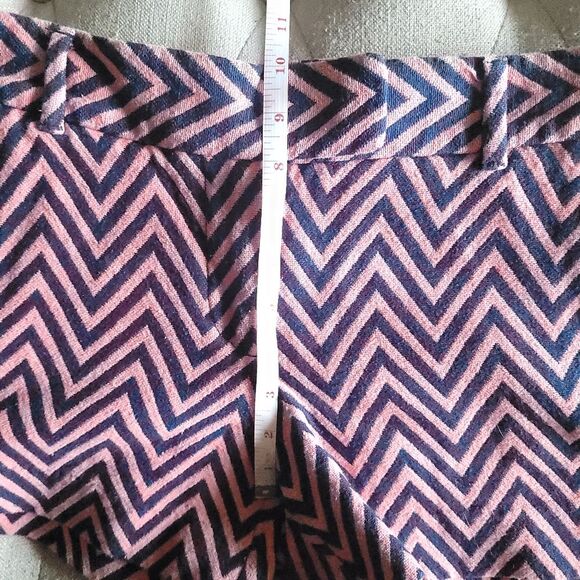 Ann Taylor LOFT Shorts Womens 4 Pink Blue Riviera Knit Zig Zag Flat Front Cotton - Picture 13 of 14